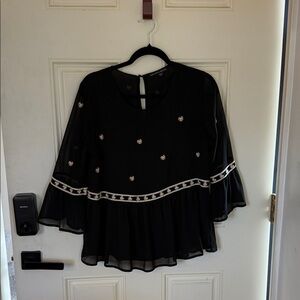 Harlowe & Graham Black Floral Embroidered Blouse